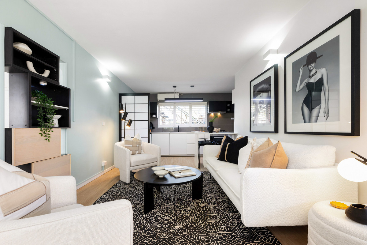 148352540-image-m_984a-2b1f-8e78-940f-5d64-ce80-9b2d-a77d_20251127024553