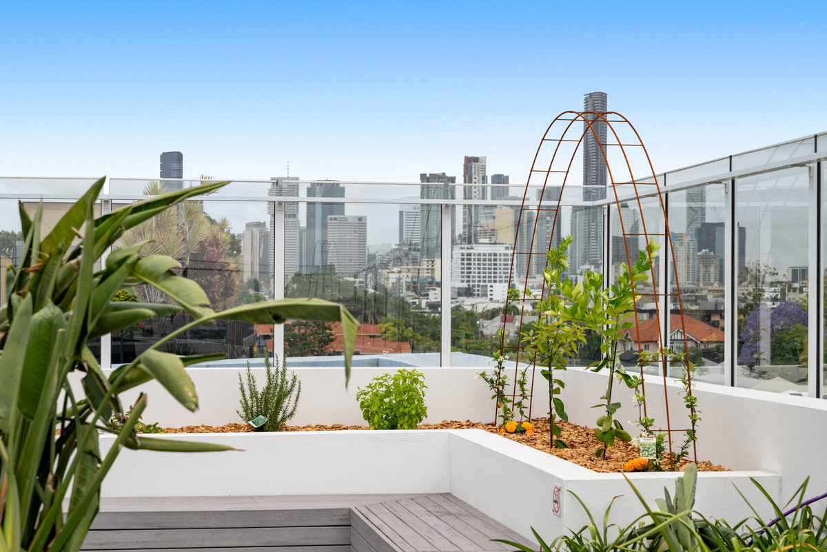 Rooftop_7b59-7ad1-c626-9e20-a03f-88d6-1640-5ad5_20260320120211